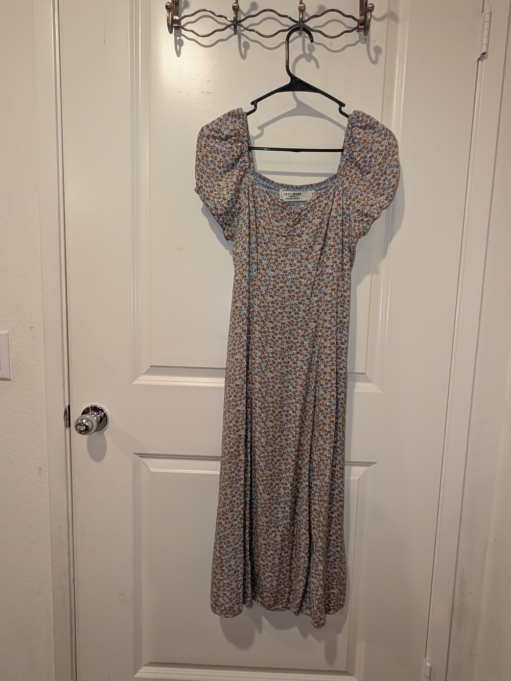 Idyllwind Light Blue and Brown Floral Puff-Sleeve Maxi Dress